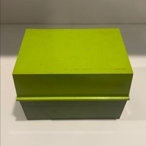VINTAGE 1970s Betty Crocker Recipe Card Library, Avocado Green Kitchen Decor